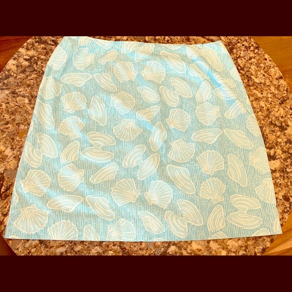 Lilly Pulitzer seashell skirt - Picture 2 of 3
